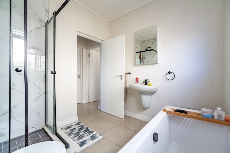 3 Bedroom Property for Sale in Atlantic Hills Western Cape